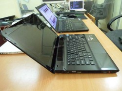 Laptop Sony Vaio SVE14A15FX (Core i5 3210M, 6GB, 750GB, Intel HD Graphics 4000, 14 inch)