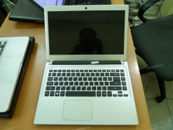 Laptop Acer Aspire V5-471 (Core i3 3217U, RAM 4GB, HDD 500GB, Intel HD Graphics 4000, 14 inch)