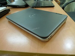 Laptop Dell Vostro 1450 (Core i3 2330M, RAM 2GB, HDD 500GB, Intel HD Graphics 3000, 14 inch)