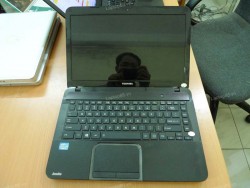 Laptop Toshiba Satellite L840 (Core i3 3110M, RAM 2GB, HDD 500GB, Intel HD Graphics 4000, 14 inch)