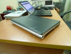 Laptop Sony Vaio VPCF1 (Core i7 740QM, RAM 4GB, HDD 250GB, Nvidia Geforce GT 330M, 16.4 inch)