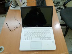 Laptop Sony Vaio SVF1421DSGW (Core i3 3217U, RAM 2GB, HDD 500GB, Intel HD Graphics 4000, 14 inch)