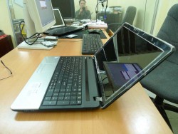 Laptop Acer Aspire E1-531 (Pentium B960, RAM 2GB, HDD 320GB, Intel HD Graphics, 15.6 inch)