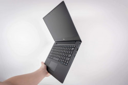 Laptop Cũ Dell Latitude 7370 - Intel Core M5