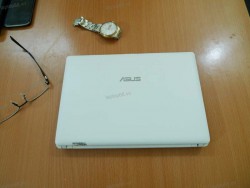 Netbook Asus EeePC X101CH (Atom N2600, RAM 2GB, HDD 320GB, Intel GMA 3600, 10.1 inch)