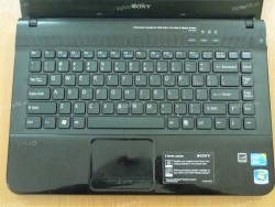 Laptop Sony Vaio EA (Core i3 380M, RAM 2GB, HDD 500GB, Intel HD Graphics, 14 inch)
