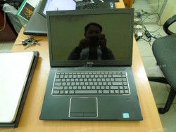 Laptop Dell Vostro 3550 (Core i5 2430M, RAM 4GB, HDD 500GB, 1GB AMD Radeon HD 6630M, 15.6 inch)