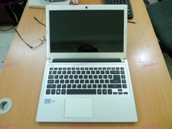 Laptop Acer Aspire V5-471G (Core i3 2365M, RAM 2GB, HDD 500GB, Nvidia Geforce GT 620M, 14 inch)