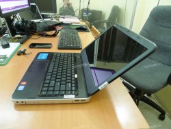 Laptop Dell Vostro 2420 (Core i3 2348M, RAM 2GB, HDD 250GB, Intel HD Graphics 3000, 14 inch)