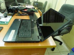 Laptop Acer Aspire 8730G (Core 2 Duo P8700, RAM 4GB, HDD 640GB, 1GB Radeon HD 4650M, 18.4 FullHD)