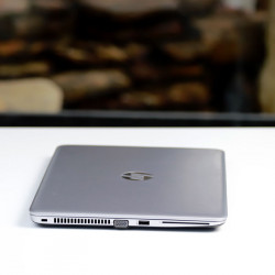 Laptop Cũ HP Elitebook MT42 - AMD A8