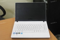 Laptop LG Xnote P425 (Core i3 2310M, RAM 2GB, HDD 500GB, Nvidia Geforce GT 520M, 14 inch)