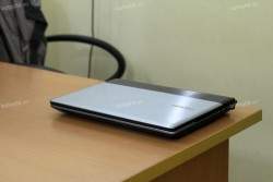 Laptop Samsung NP300E4X (Core i3 2370M, RAM 2GB, HDD 500GB, Intel HD Graphics 3000, 14 inch)
