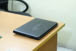 Laptop Sony Vaio E 14P - SVE14 (Core i5 3210M, RAM 4GB, 750GB, 2GB AMD Radeon HD 7670M, 14 inch)