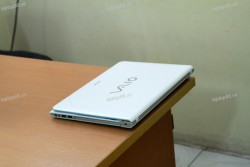 Laptop Sony Vaio SVE14A27CCW (Core i5 3210M, RAM 4GB, HDD 500GB, 2GB AMD Radeon HD 7670M, 14 inch)