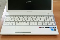 Laptop Samsung NT300V5A (Core i3 2310M, RAM 2GB, HDD 320GB, Nvidia Geforce GT 520MX, 15.6 inch)