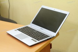 Laptop Samsung Series 5 NP530U4E (Core i3 3227U, RAM 4GB, HDD 500GB + SSD 24GB, Intel HD Graphics 4000, 14 inch)