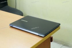 Laptop Samsung Series 5 NP530U4E (Core i3 3227U, RAM 4GB, HDD 500GB + SSD 24GB, Intel HD Graphics 4000, 14 inch)