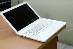 Macbook MC207 Unibody (Core 2 Duo P7550, RAM 2GB, HDD 250GB, Nvidia Geforce 9400M, 13.3 inch)