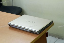 Laptop Sony Vaio CR (Core 2 Duo T8100, RAM 2GB, HDD 320GB, Intel GMA X3100, 14.1 inch)