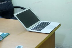 Macbook Air 11 inch 2013 MD711 (Core i5 4250U, RAM 4GB, 128GB SSD, Intel HD Graphics 5000, 11.6 inch)
