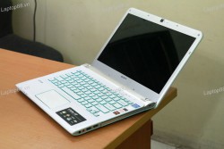Laptop Sony Vaio SVE14A25CVW (Core i5 3210M, RAM 4GB, 750GB, 2GB AMD Radeon HD 7670M, 14 inch)