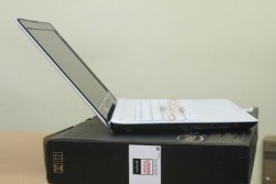 Laptop Sony Vaio SVF1421QSGW (Core i3 3217U, RAM 2GB, 750GB, Intel HD Graphics 4000, 14 inch)