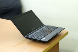 Netbook Packard Bell Dots E2 (Atom N455, RAM 2GB, 160GB, Intel GMA 3150, 10.1 inch)