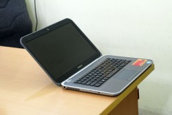 Laptop Dell Inspiron 14Z ultrabook (Core i3 3217U, RAM 4GB, HDD 500GB + SSD 32GB, 1GB AMD Radeon HD 7570M, 14 inch)