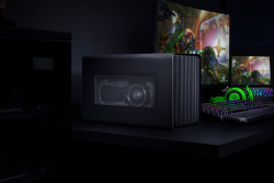 [Mới 100%] eGPU Razer Core X Chroma ThunderBolt 3 