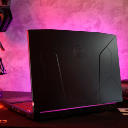 [New Outlet] Laptop MSI Gaming Bravo 15 B5DD-417VN - AMD Ryzen 5 - 5600H | RX5500M 4GB | 15.6 Inch Full HD