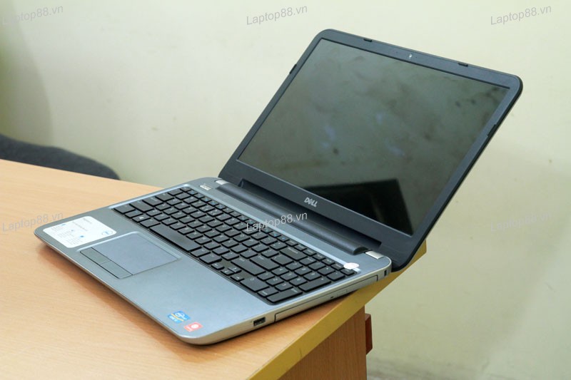 Dell 5521 - Chiếc laptop siêu bền bỉ, màn rộng sắc nét