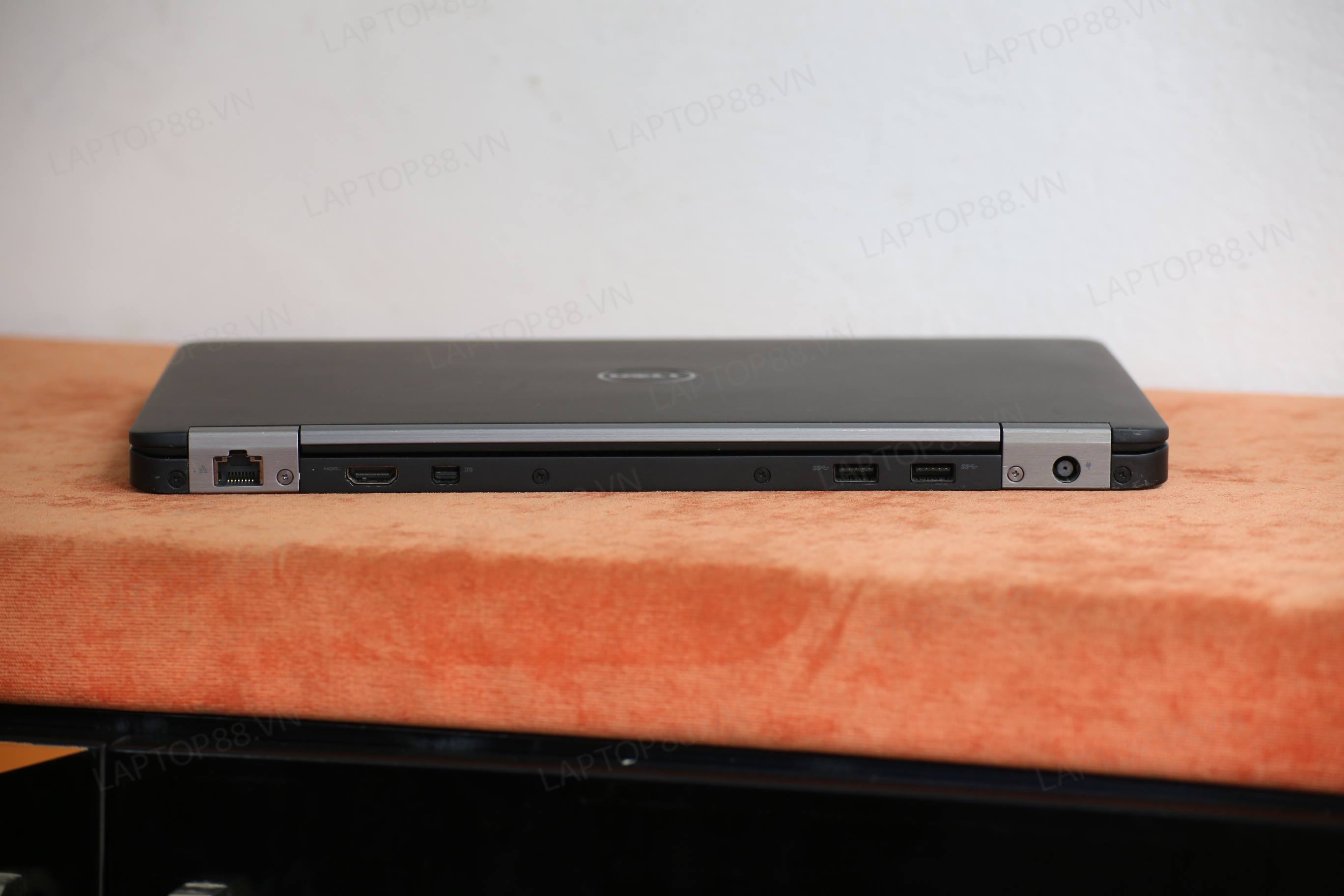Laptop Cũ Dell Latitude E7270 - Intel Core i3 - Màn hình Full HD - Flash sale