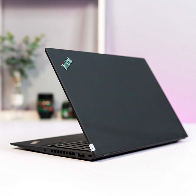 Laptop Cũ Lenovo Thinkpad X1 Carbon Gen 5 - Intel Core i5